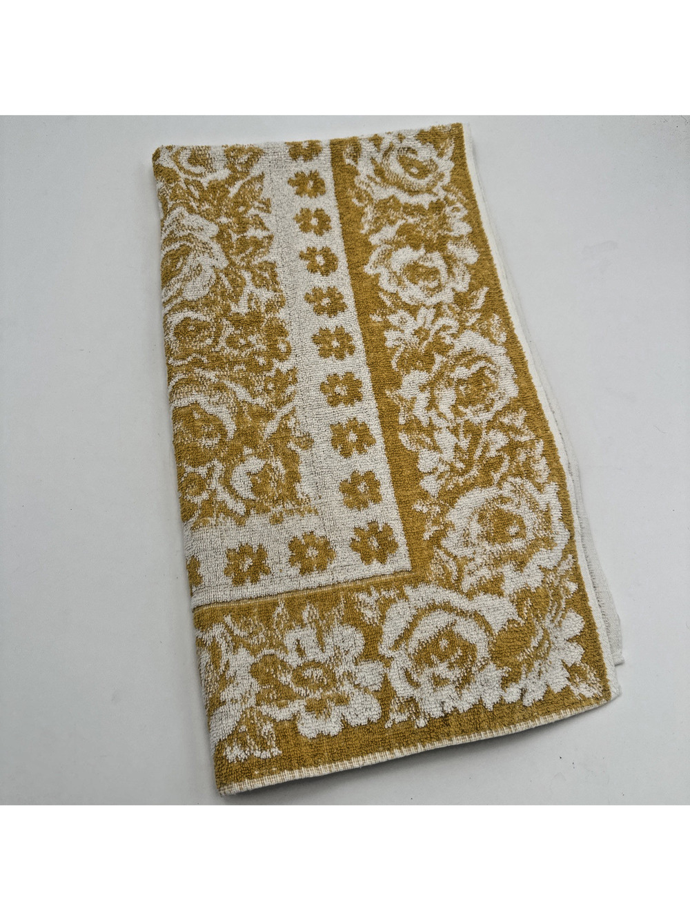 Vintage St Marys Bath Towel Gold White MCM Retro Floral USA